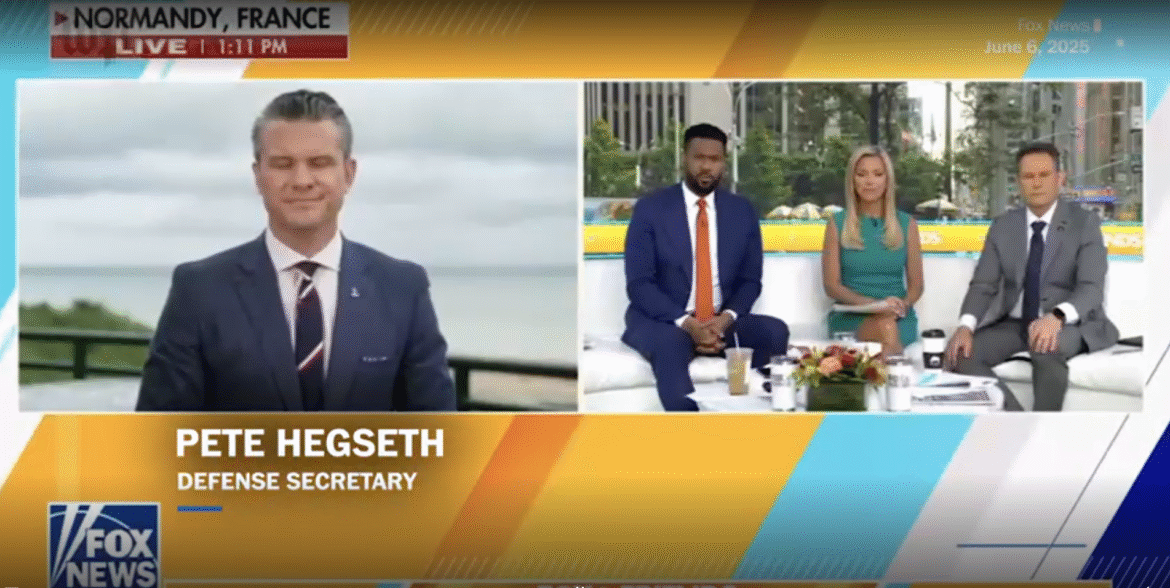 Trump menawarkan penjelasan baru atas perselisihannya dengan Jeffrey Epstein