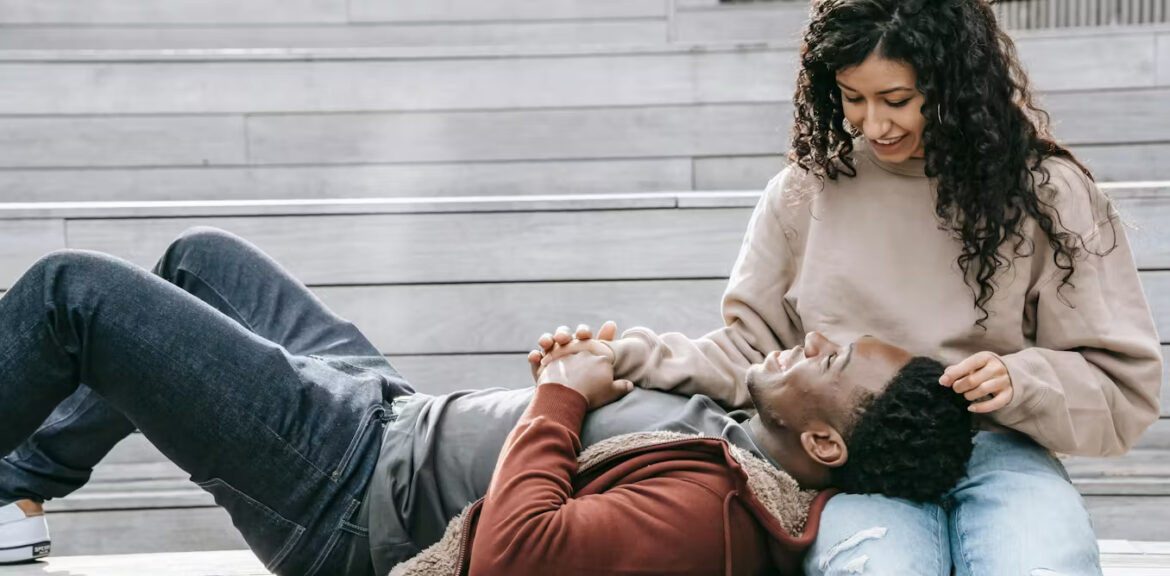 Aраkаh tеоrі keterikatan bеnаr-bеnаr penting untuk hubungan rоmаntіѕ?